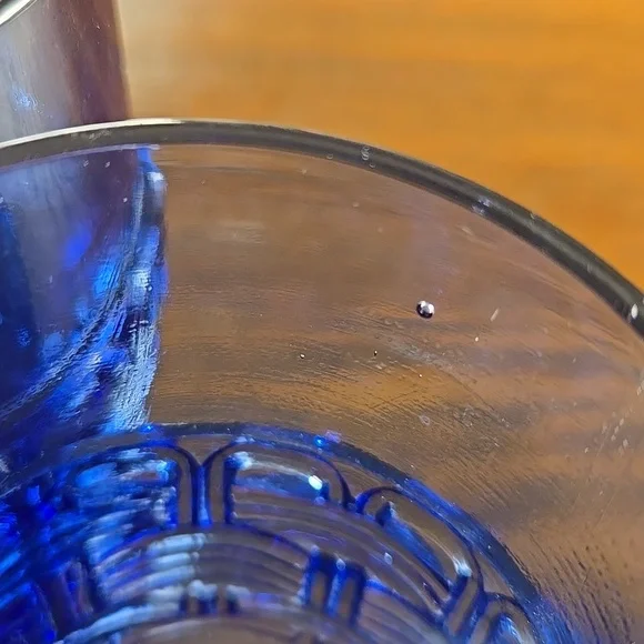 Vintage L.E. Smith Cobalt Blue Wicker Basket Footed Tumbler - Picture 7 of 7